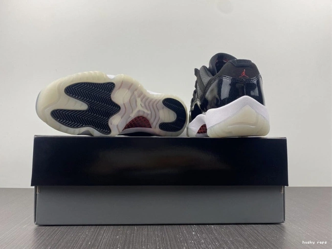 Rep Husky 11 Air Low Jordan Retro 72-10 AV2187-001 0725